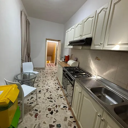 November House * Cefalu