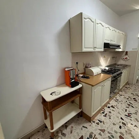 November House Apartment