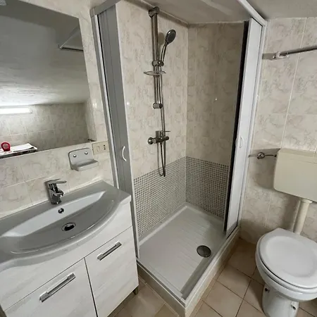 November House * Cefalu